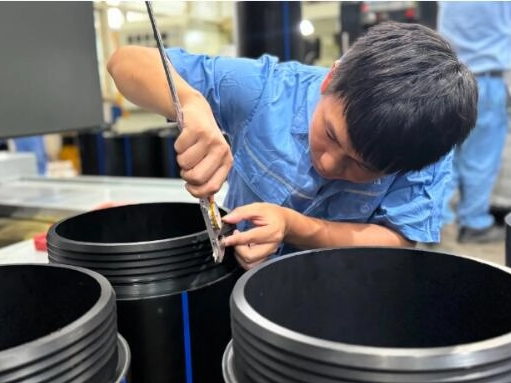 Tubería de elevación y extracción de PE de ERA: una solución innovadora sin zanjas para la rehabilitación de tuberías subterráneas